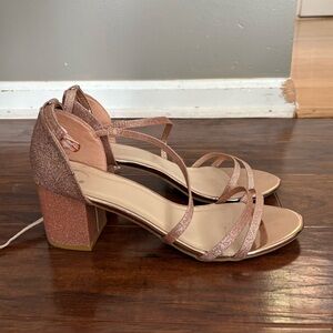 Elegant Rose Gold Women's Sandals